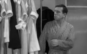 Norman Wisdom haos la spital